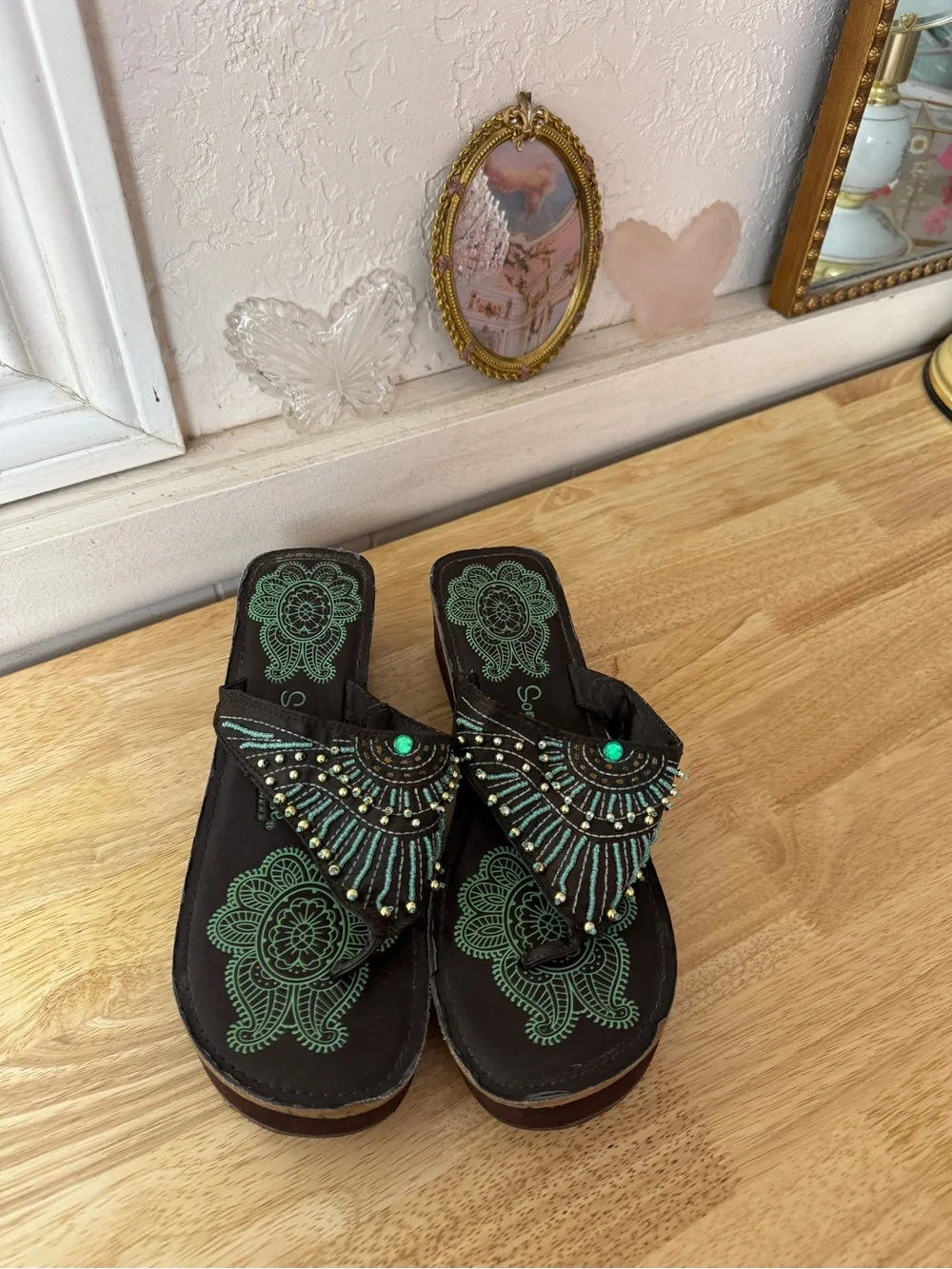 2000s Skechers Embellished Platform Flip Flops Size 8 Y2K Boho Festival Sandals